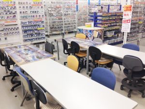 コンプオフ店舗情報 トレカの販売 買取はコンプオフ